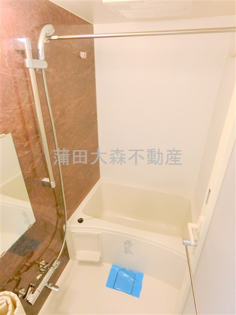 CREVISTAクレヴィスタ多摩川六郷の浴室|追焚+浴室乾燥機付のバスルーム　お風呂