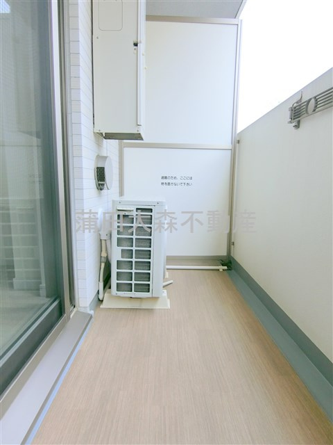 CREVISTAクレヴィスタ多摩川六郷のバルコニー|バルコニー