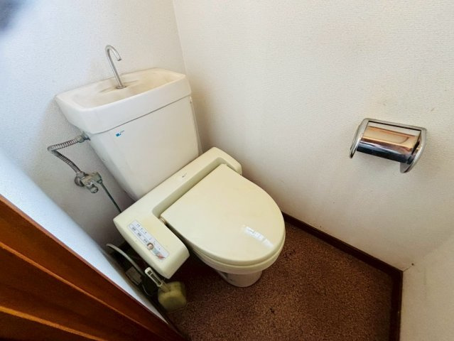 大関　中古戸建のトイレ