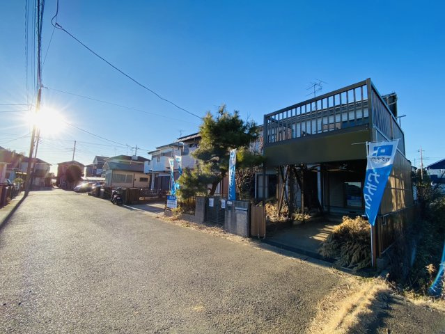 大関　中古戸建の前面道路含む現地写真