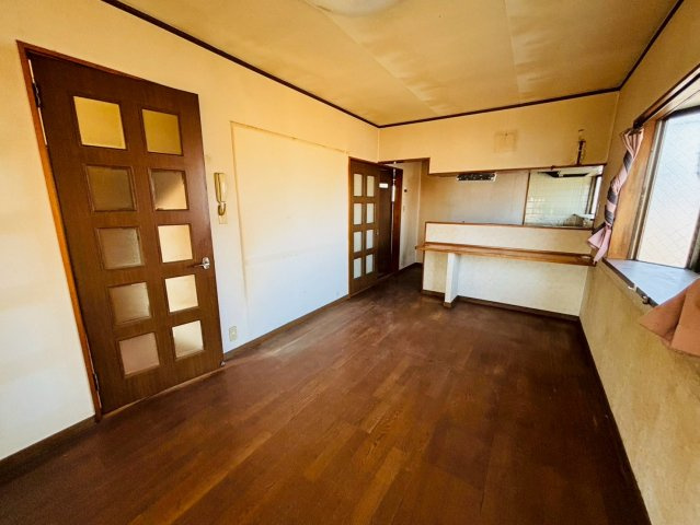 大関　中古戸建の居間・リビング