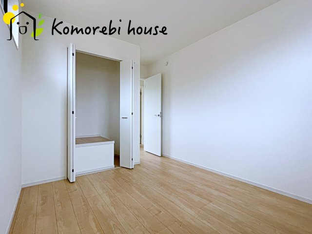 KIS上尾市井戸木8期　新築一戸建て　KEIAI GRACE　01の子供部屋|お子さんと一緒に遊べます