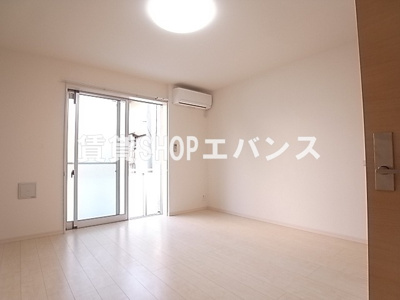 【寝室】 | リブリ・ルキア