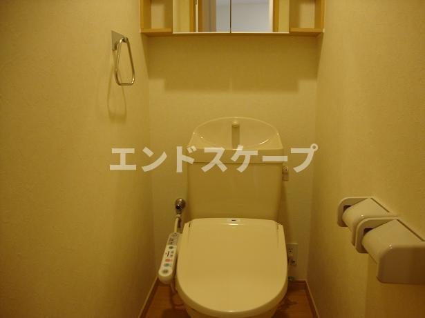 ミーティアのトイレ|シャワー付トイレ
高崎、前橋のお部屋探しはエンドスケープまで！お客様の理想お聞かせ下さい♪