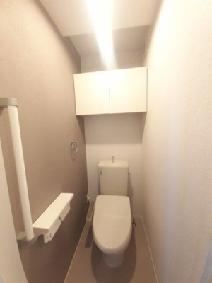 【トイレ】 | フォレスタ・和歌浦 | シンプルで使いやすいトイレです