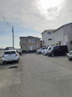 【駐車場】 | カトル・セゾン | 駐車スペースもあります