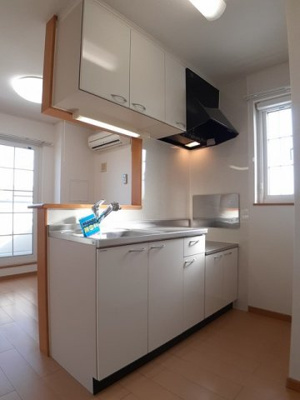 【キッチン】 | カトル・セゾン | キッチンです