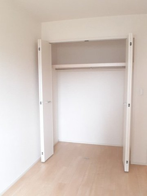 【収納】 | ヴェルソー有本Ⅲ | 大きなスペースがあり、収納には困りません