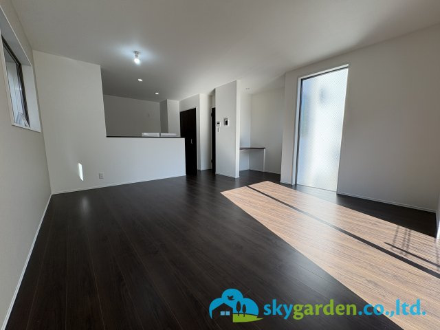 茅ヶ崎市今宿1期　新築戸建　全４棟１号棟の居間・リビング