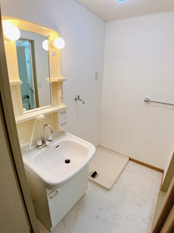 ベルエアーの洗面所