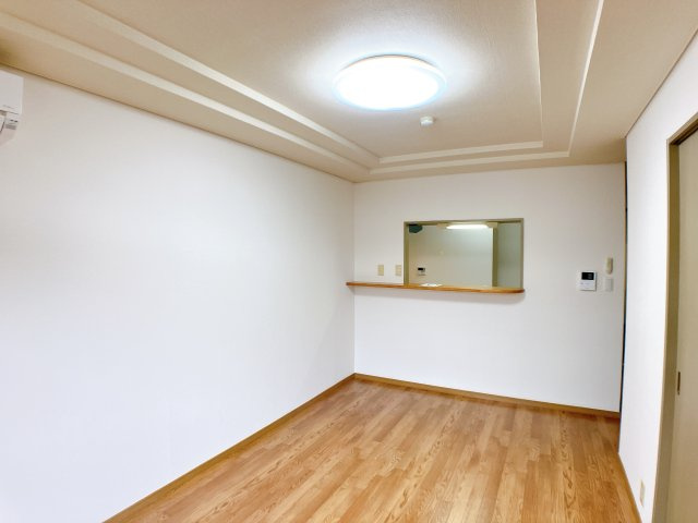 ベルエアーの居間・リビング