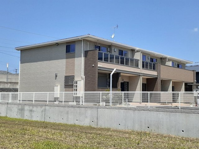 【外観】 | メゾン・ド・ピオナ | きれいな外観です