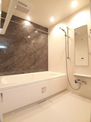 【浴室】 | メゾン・ド・ピオナ | きれいなお風呂です