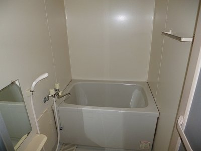 【浴室】 | プロムナード菖蒲Ⅱ | ゆったり過ごせるお風呂です