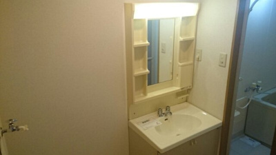 【洗面所】 | プロムナード菖蒲Ⅱ | 洗面所です