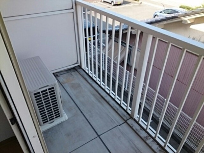 【バルコニー】 | メゾンアンビテール | 落ち着いた時間を過ごせるバルコニーです