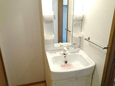 【洗面所】 | メゾンアンビテール | 広い洗面スペース