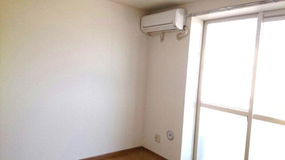 【内装】 | メゾンアンビテール | 明るい色調の室内です