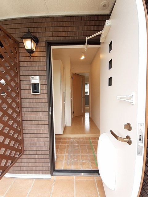 ヴィラ　アルドーレの玄関|玄関