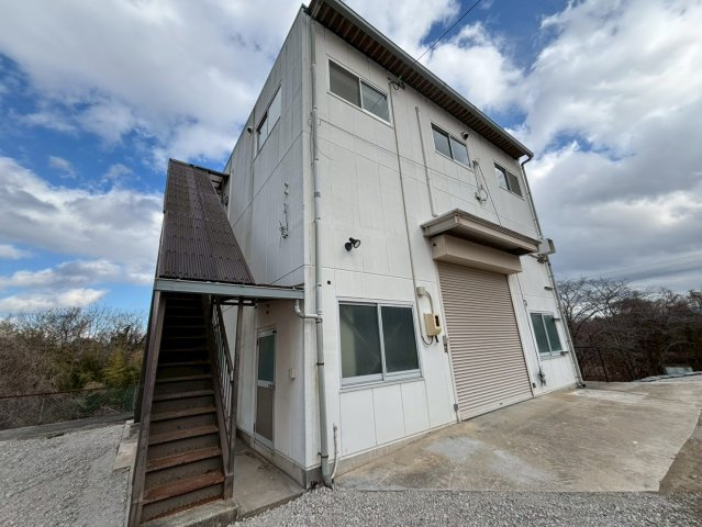 大西町楊枝倉庫の外観