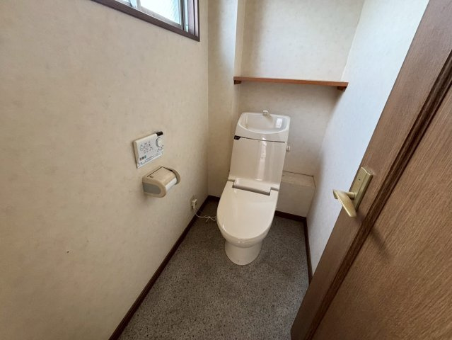 大西町楊枝倉庫のトイレ