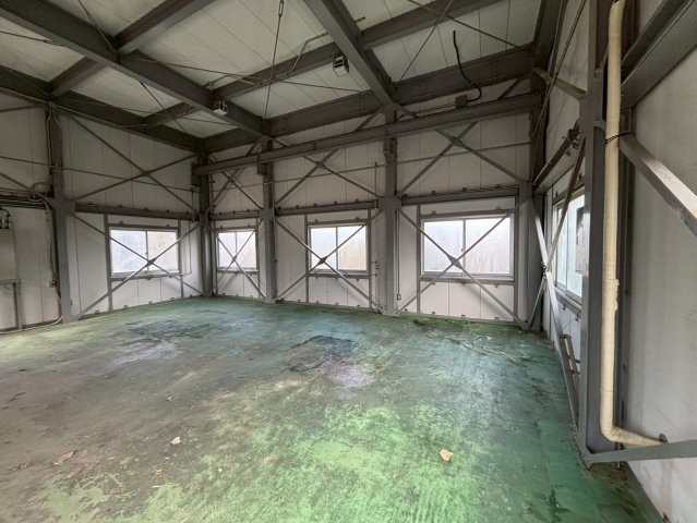 大西町楊枝倉庫の内装