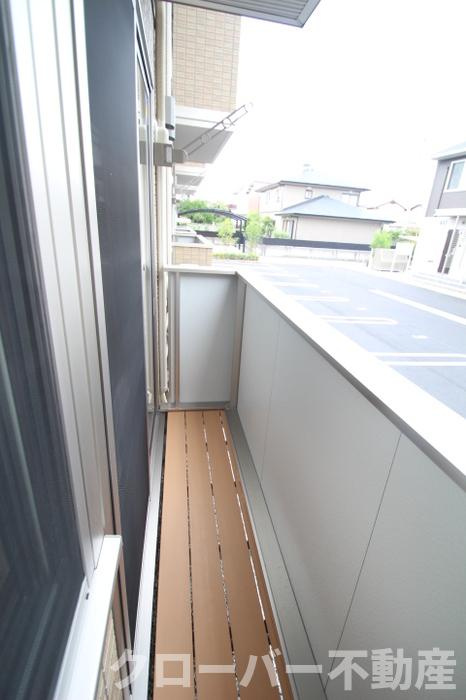 ミルキークォーツのバルコニー|バルコニー