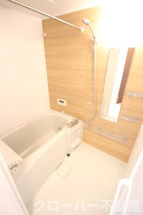 ミルキークォーツの浴室|浴室