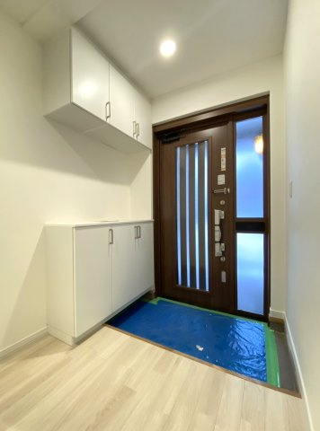 東苗穂13条4丁目の玄関