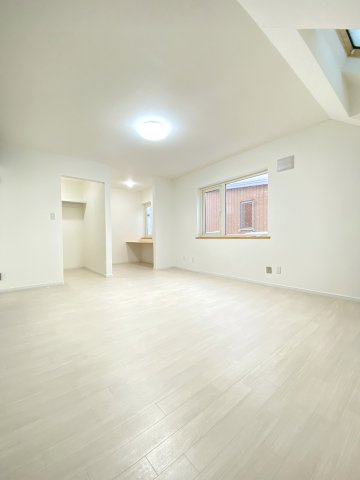 東苗穂13条4丁目の洋室