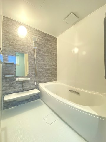 東苗穂13条4丁目の浴室