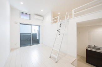 【洋室】 | BLUE GOAT