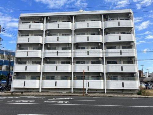 アルファ西宝町の外観