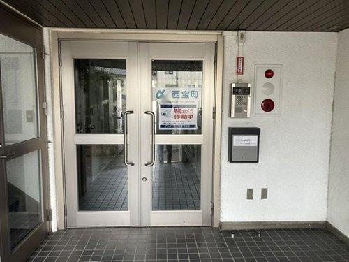 アルファ西宝町のエントランス|エントランス