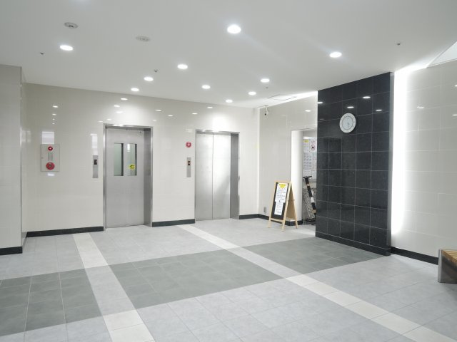 【ロビー】 | 草津ロジュマン | 建物の内部です