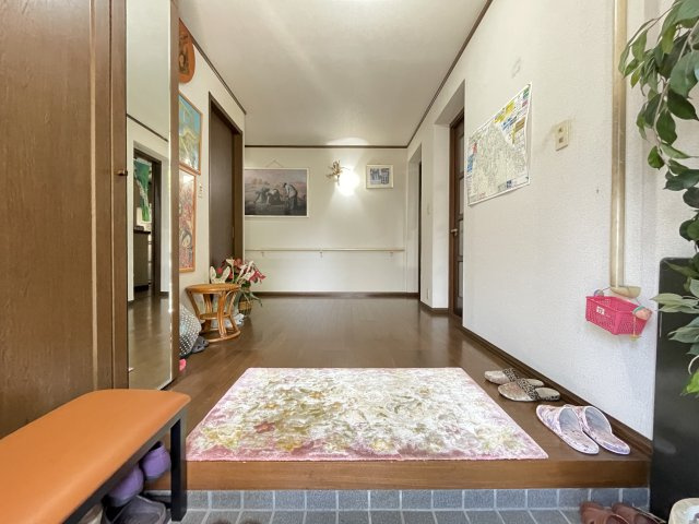 岡崎市赤渋町の玄関