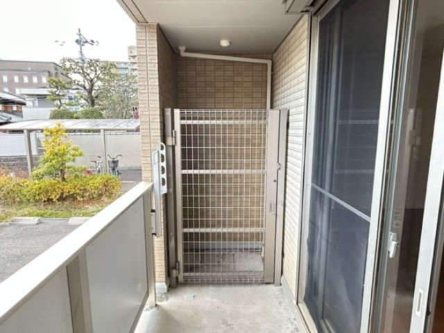 リュー・グロワール　A棟のバルコニー