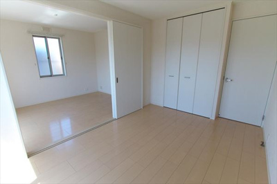 【洋室】 | クレッセントハウスＡ