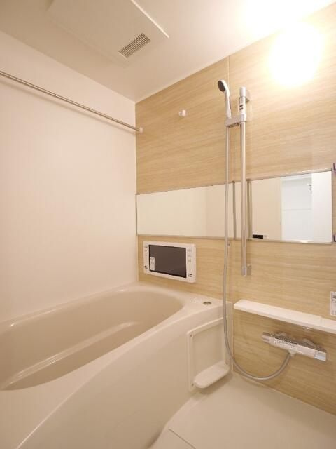 プレジオ西新井の浴室