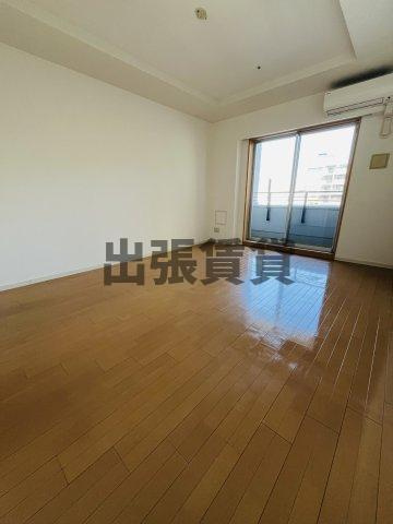 仲介手数料0円！グラン・アベニュー 白川公園の居間・リビング