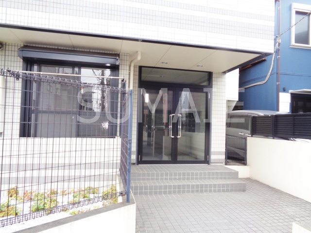 東栄王子ハイツのエントランス|マンション入り口です！