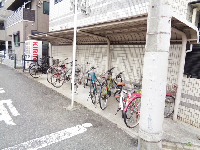 東栄王子ハイツの駐車場|駐輪場あります！