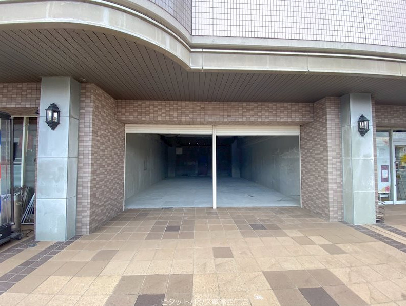 草津市野路１丁目の店舗事務所の外観