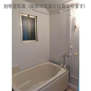 豊山住宅の浴室