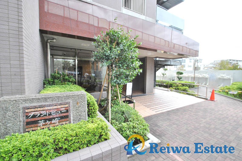 グランドビュー茅ヶ崎のエントランス