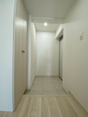 【玄関】 | Benoit NAKANO