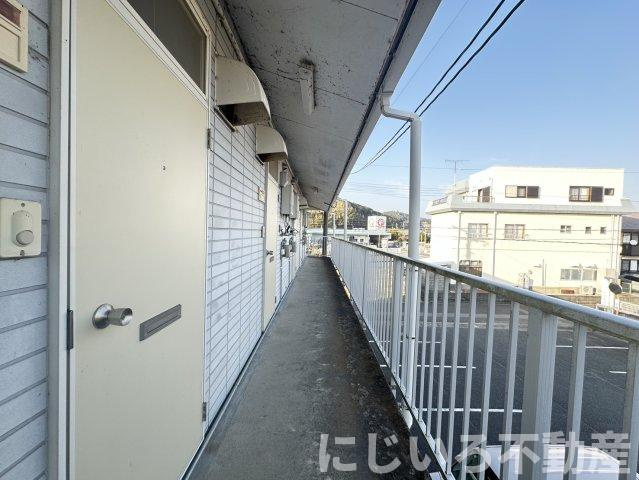 ハイツ清水のバルコニー