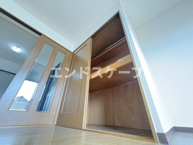 アルモニーしのだIの収納|高崎、前橋のお部屋探しはエンドスケープまで！お客様の理想お聞かせ下さい♪