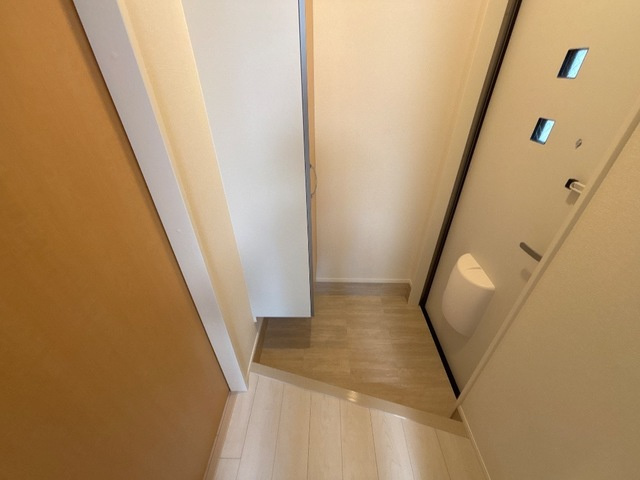 オーレ瑞穂の玄関