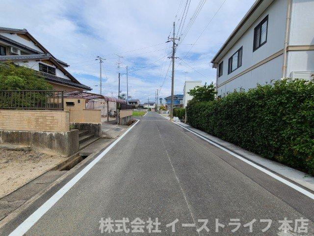 【新築戸建】　いわき市平下平窪第11　全4棟　長期優良住宅の前面道路含む現地写真|東側5.8ｍ公道